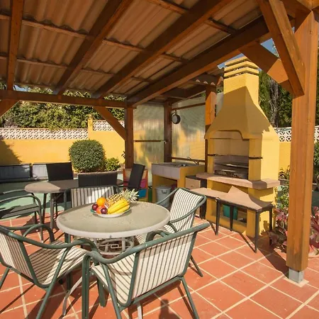 Leonor - Plusholidays Calpe